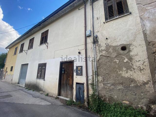 Appartamento in vendita a Mercogliano, Campania