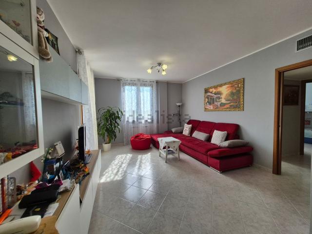 Appartamento in vendita a Torrevecchia Pia, Lombardia