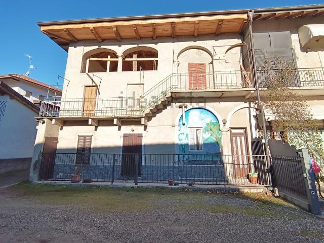 Appartamento in vendita a Piemonte, Novara