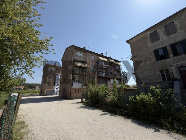 Appartamento in vendita a Ferrara, Reggio Emilia