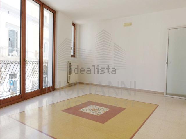 Appartamento in vendita a Puglia, Bari