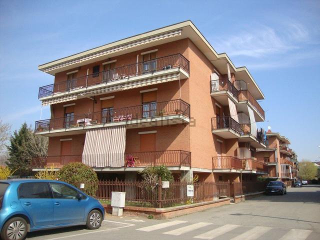 Appartamento in vendita a Santena, Torino