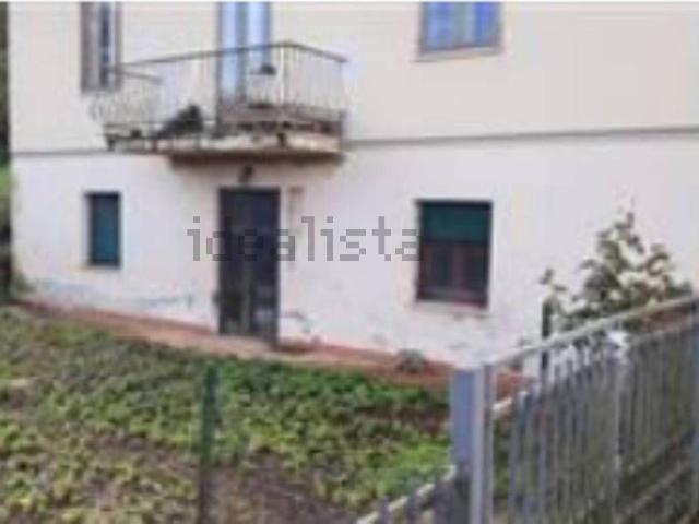 Appartamento in vendita a Bucine, Toscana