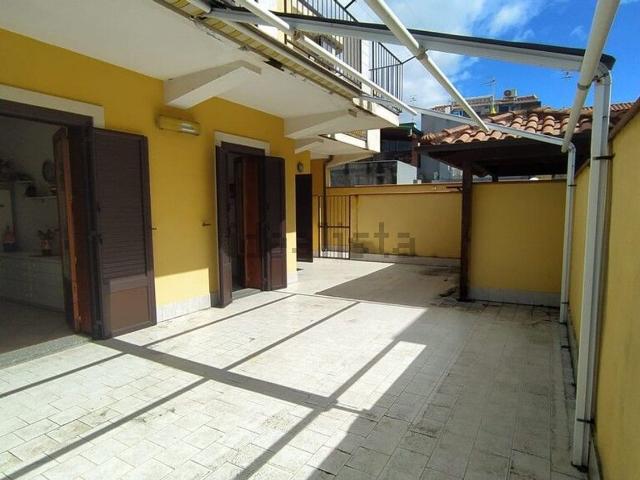 Appartamento in vendita a Acireale, Sicilia