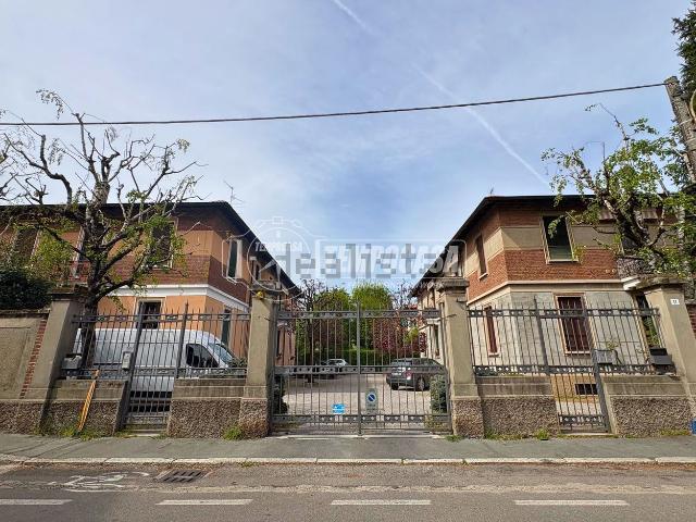 Appartamento in vendita a Oltresempione, Legnano