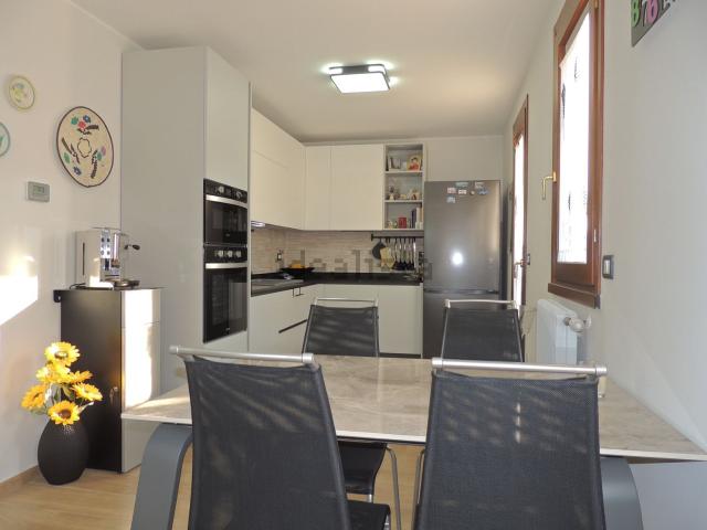 Appartamento in vendita a Marano Lagunare, Friuli-Venezia Giulia