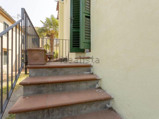 Appartamento in vendita a Carmignano, Toscana