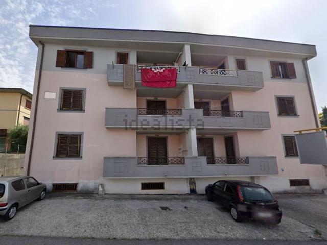 Appartamento in vendita a Uzzano E Castello, Toscana