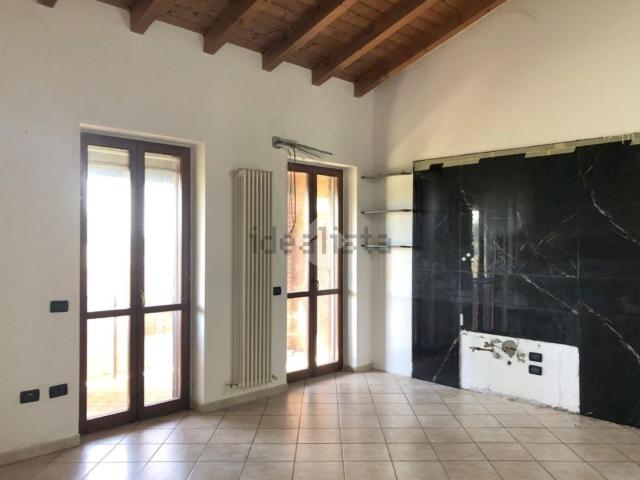 Appartamento in vendita a Mezzane di Calvisano, Calvisano