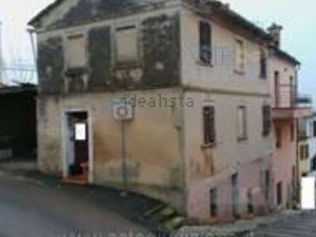 Appartamento in vendita a Figuretta, Marche