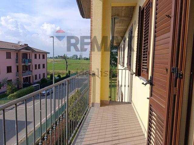 Appartamento in vendita a Gropello Cairoli, Pavia
