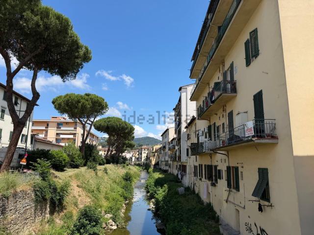 Appartamento in vendita a Quartiere 2, Firenze