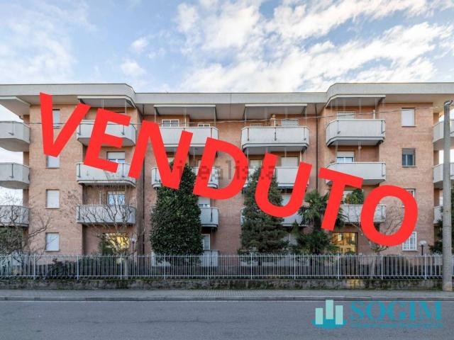 Appartamento in vendita a Carugate, Lombardia