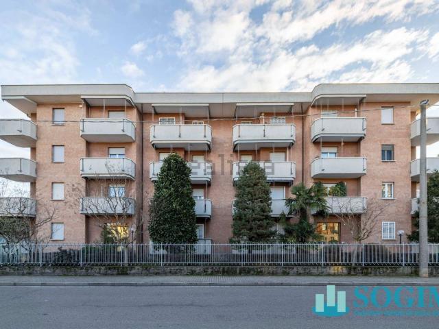 Appartamento in vendita a Carugate, Lombardia