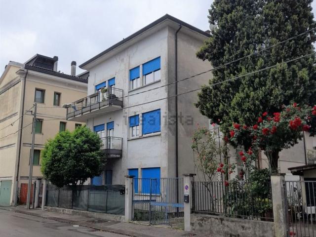 Appartamento in vendita a Santa Bertilla, Vicenza