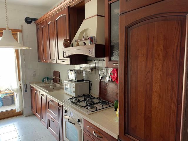 Appartamento in vendita a Mondragone, Campania