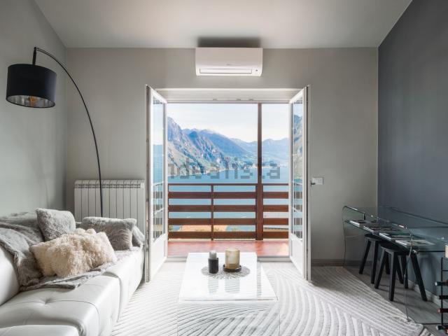 Appartamento in vendita a Riva Di Solto, Lombardia