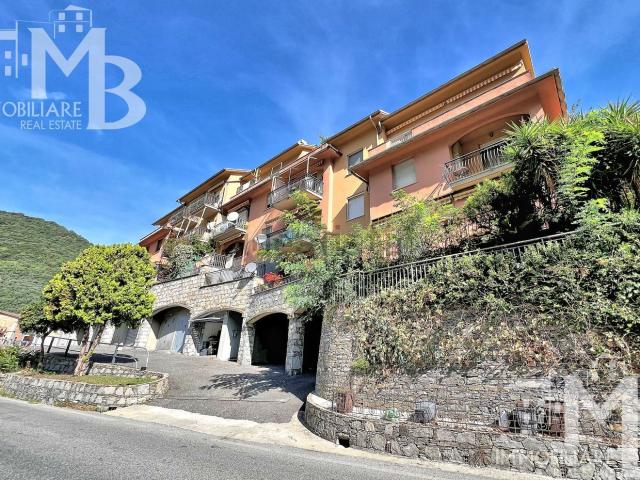Appartamento in vendita a Avegno Chiesa, Salto