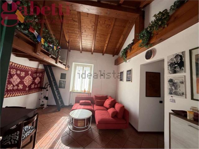 Appartamento in vendita a Cassina Mariaga, Erba