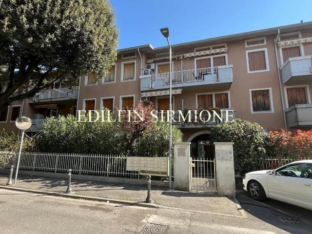 Appartamento in vendita a Desenzano Del Garda, Lombardia