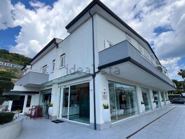 Appartamento in vendita a Agropoli, Salerno