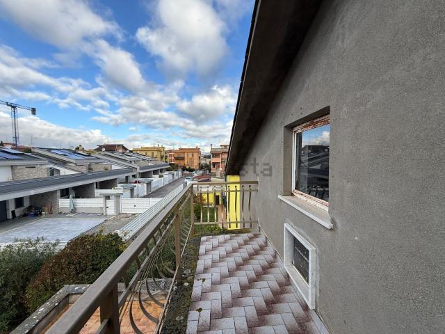 Appartamento in vendita a Aprilia, Latina