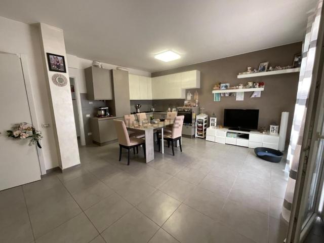 Appartamento in vendita a Calcinaia, Toscana