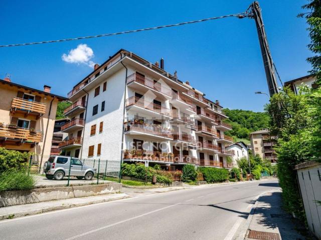 Appartamento in vendita a Moggio, Lombardia