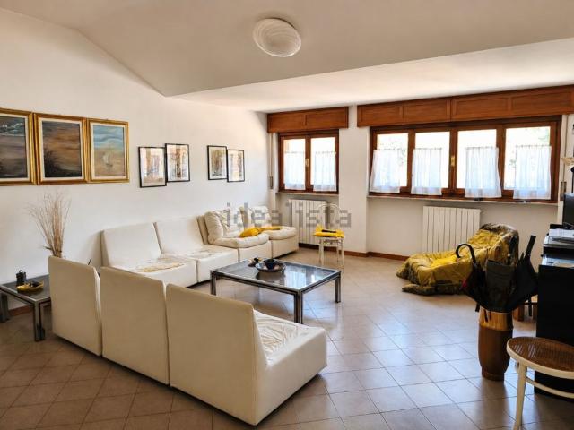 Appartamento in vendita a Savignone, Liguria