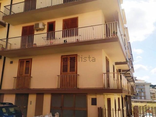 Appartamento in vendita a Cava D'aliga, Sicilia