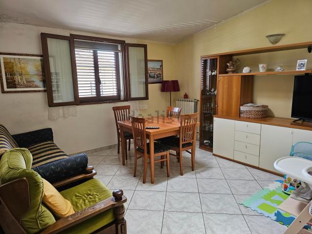 Appartamento in vendita a Prato, Toscana