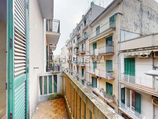 Appartamento in vendita a Municipio 2, Puglia