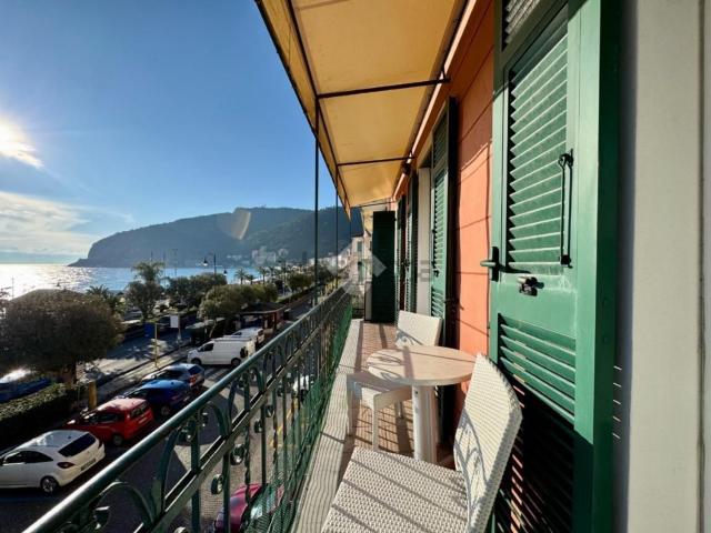 Appartamento in vendita a Noli, Liguria