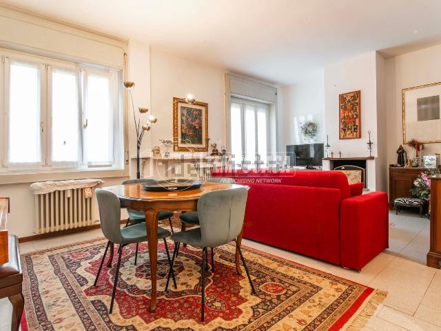 Appartamento in vendita a Volta-Prealpi, Saronno