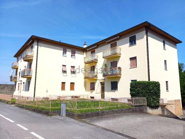Appartamento in vendita a Treviglio, Lombardia