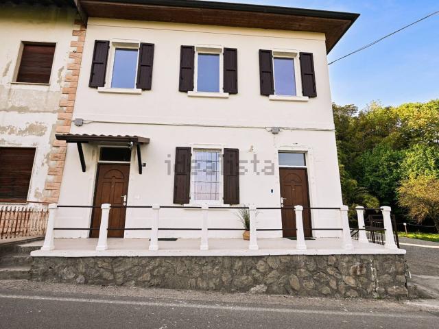 Appartamento in vendita a Cornate D'adda, Lombardia