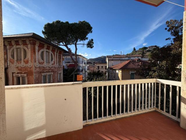 Appartamento in vendita a San Giacomo, Marche