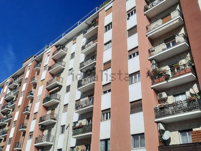 Appartamento in vendita a Municipio 2, Puglia