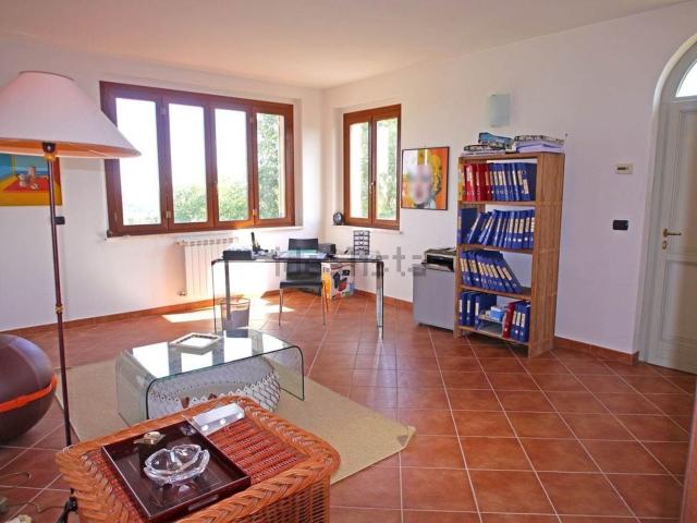 Appartamento in vendita a Castelnuovo Berardenga, Toscana