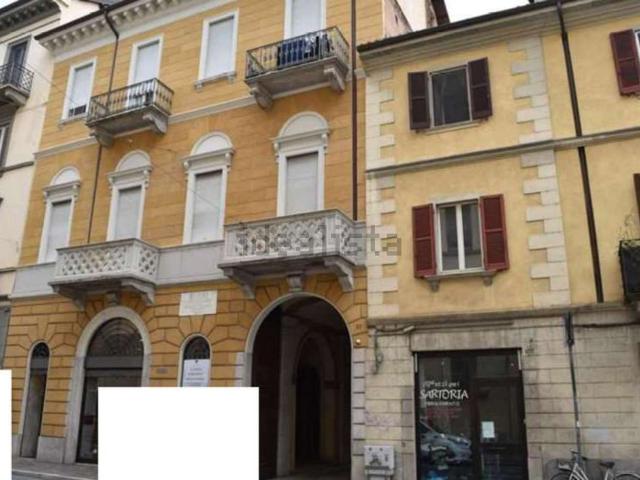 Appartamento in vendita a Porta Mortara, Piemonte