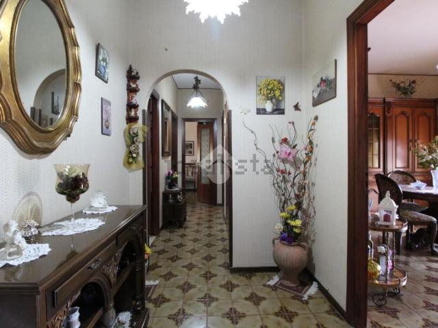 Appartamento in vendita a VI Circoscrizione, Palermo