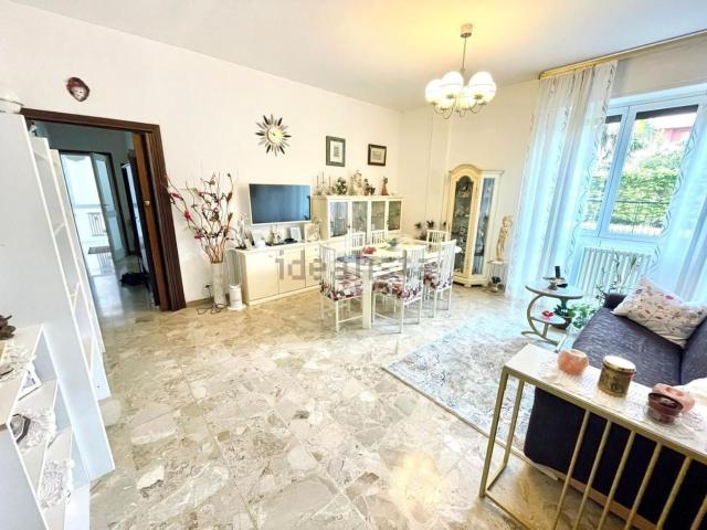 Appartamento in vendita a Sant'Albino, Monza