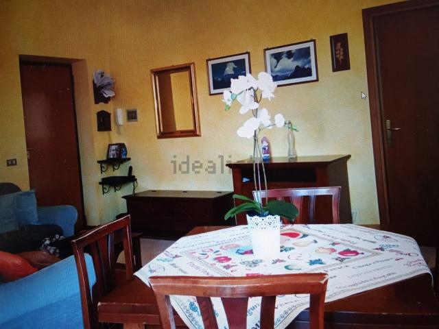 Appartamento in vendita a Borgo Val Di Taro, Reggio Emilia