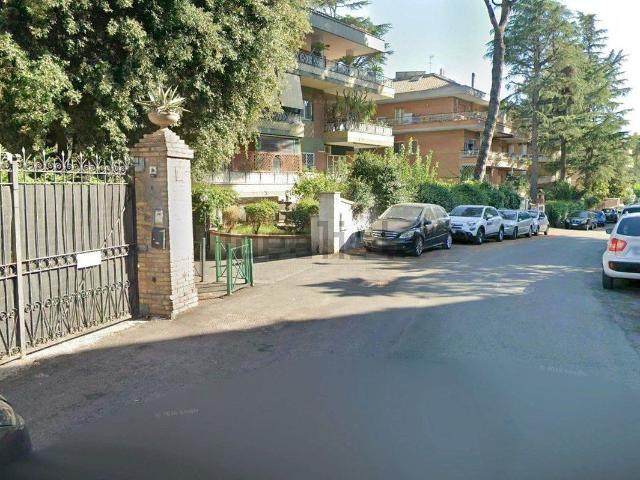 Appartamento in vendita a Municipio Roma XII, Roma Capitale