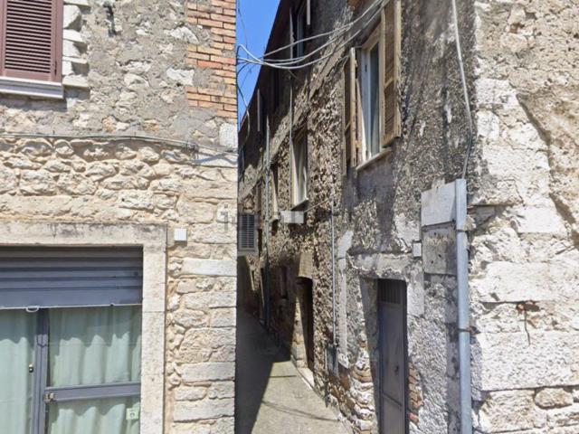 Appartamento in vendita a Amaseno, Frosinone