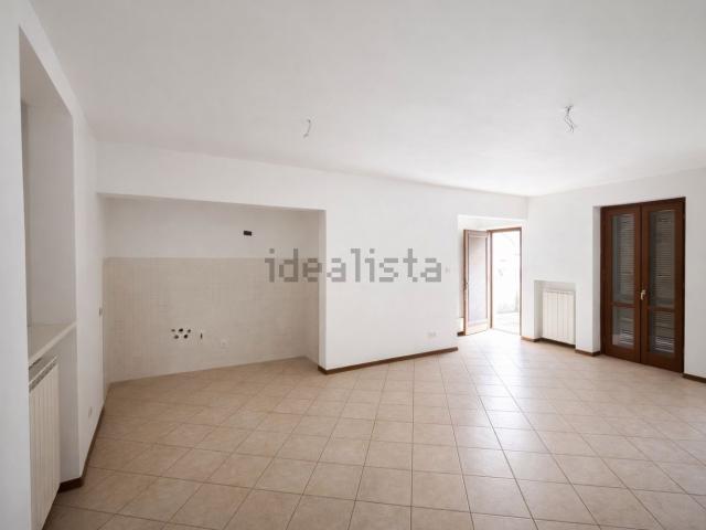 Appartamento in vendita a Castelverde, Lombardia