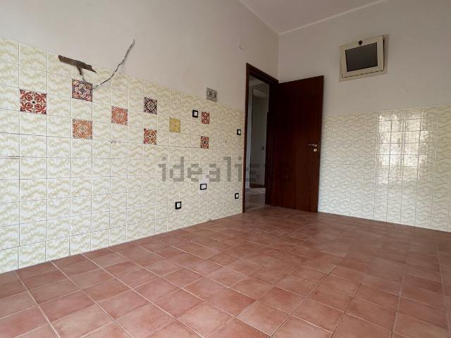 Appartamento in vendita a Calabria, Reggio Calabria