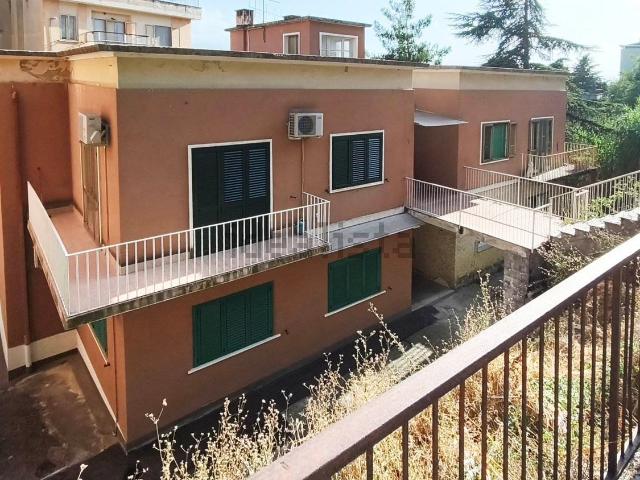 Appartamento in vendita a Chieti, Abruzzo