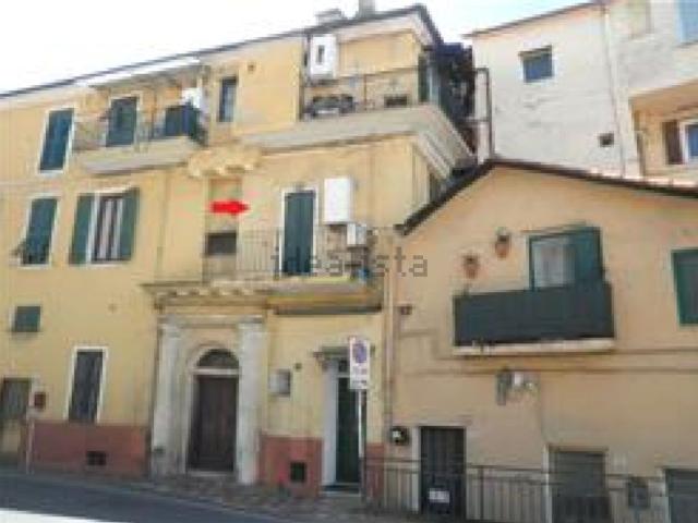 Appartamento in vendita a Imperia, Liguria