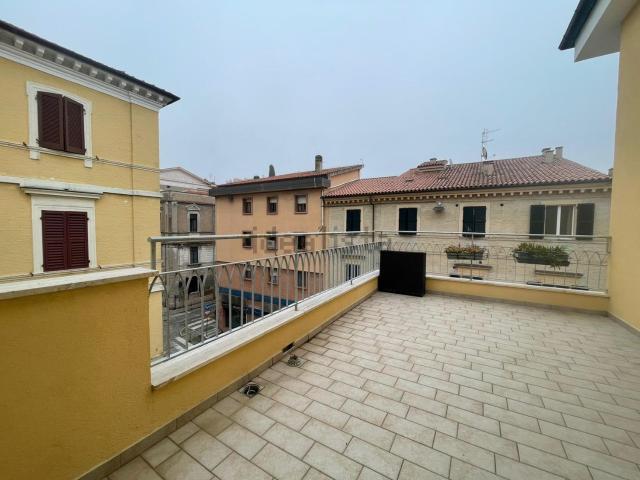 Appartamento in vendita a Cardeto, Marche